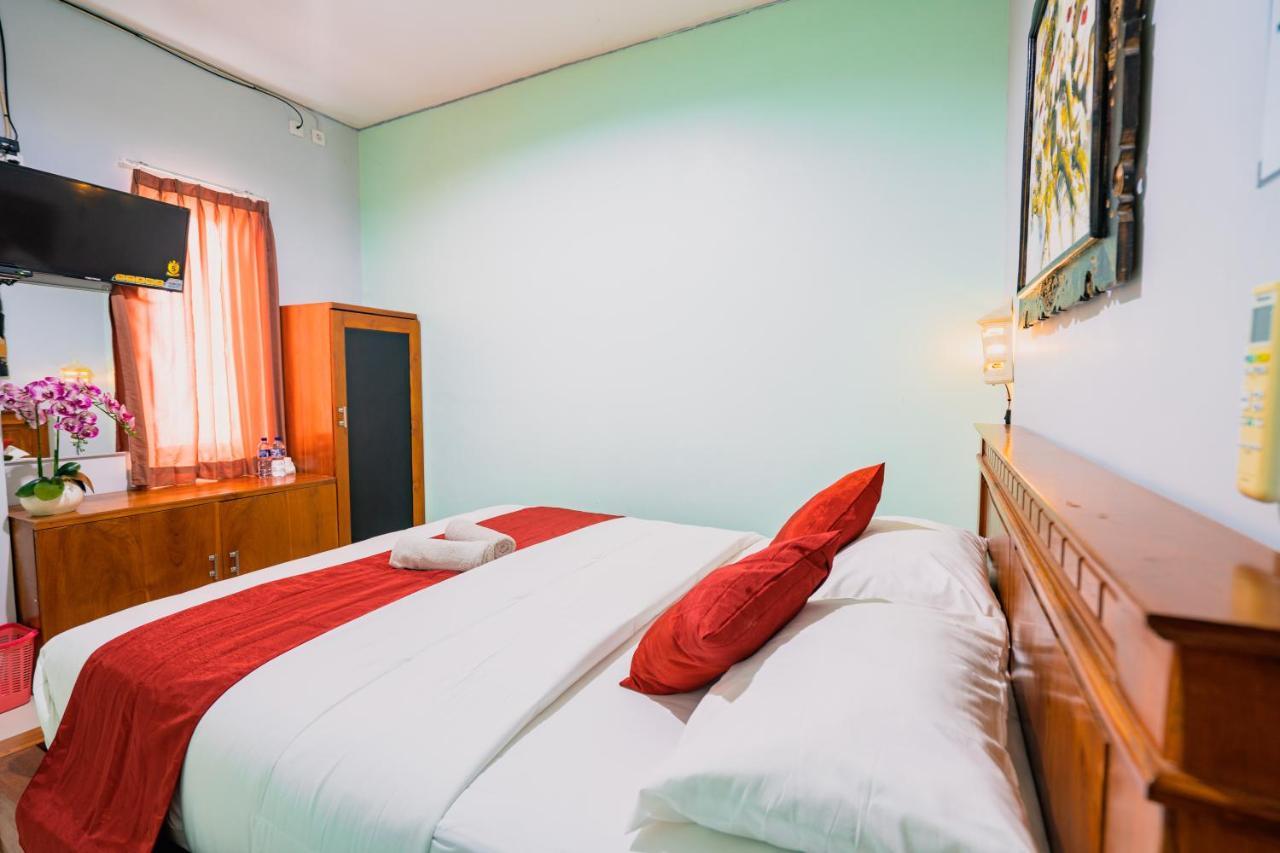 Guesthouse Cempaka Putih سمينياك المظهر الخارجي الصورة