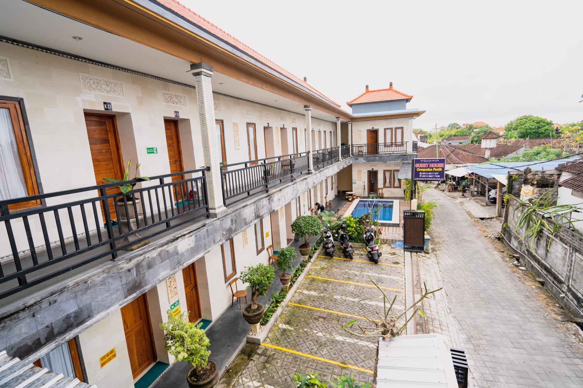 Guesthouse Cempaka Putih سمينياك المظهر الخارجي الصورة